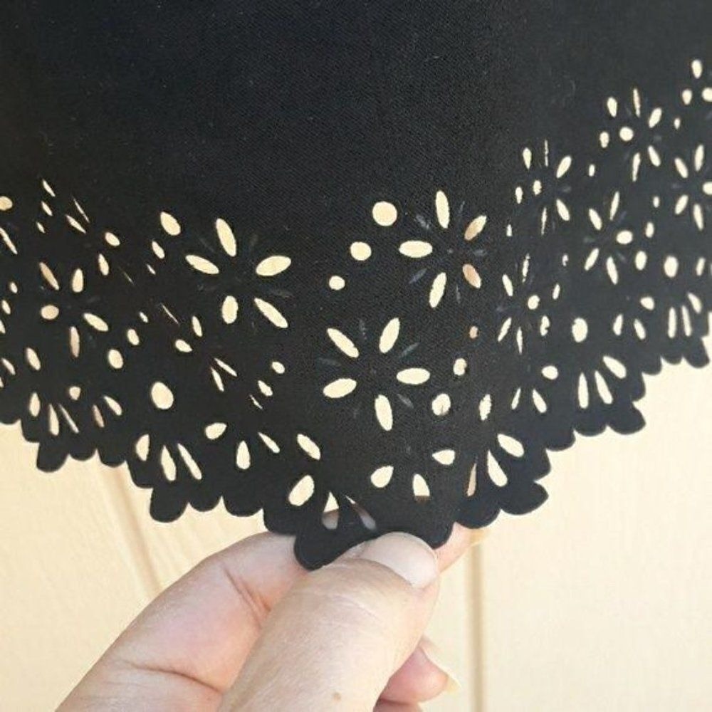 Vtg Coquette Vegan Faux Suede Lazer Cut Out Scalloped Hem Skirt Sz 18W/20W Black